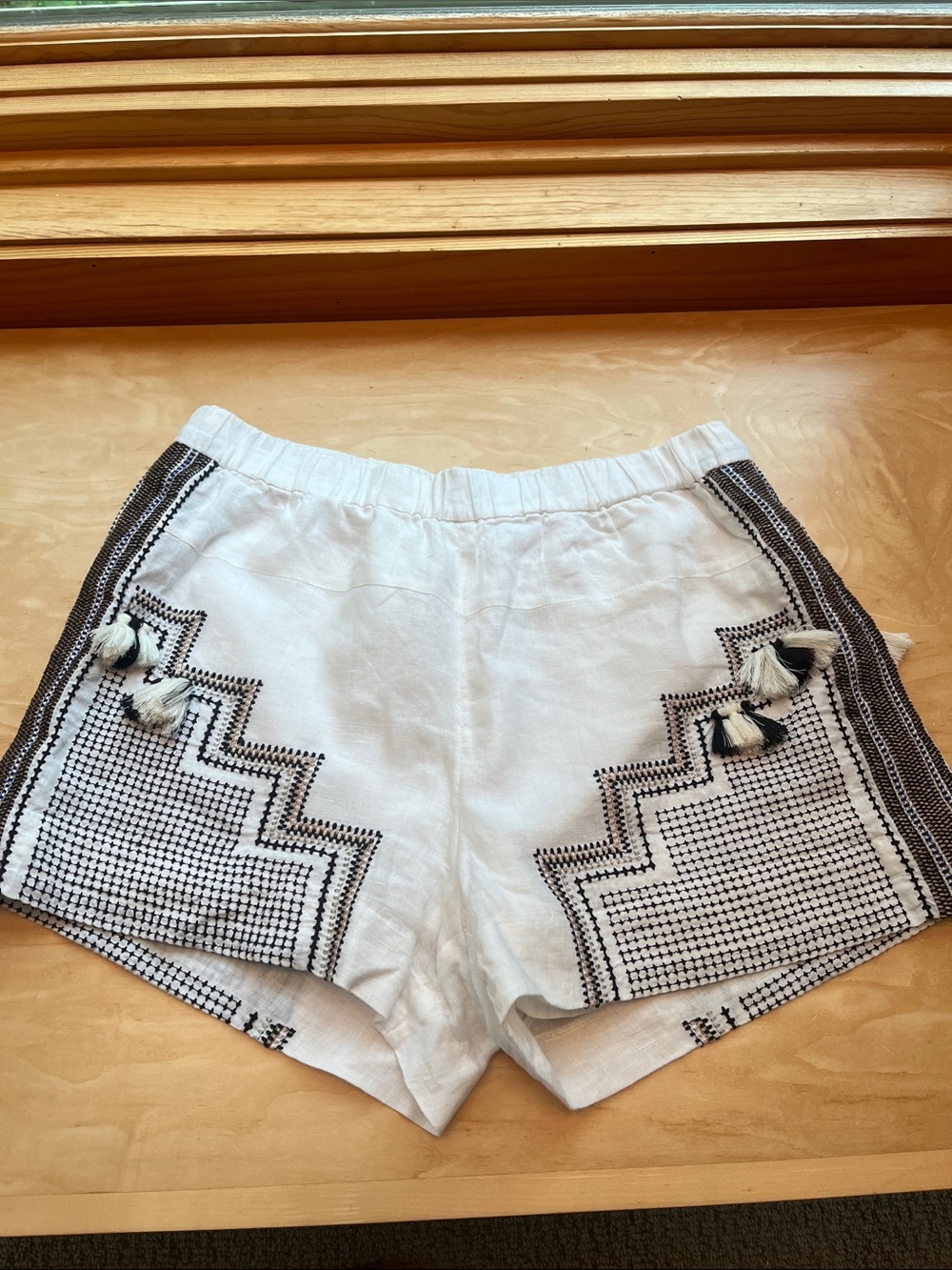 J. Crew White lined linen Embroidered Tassel Shorts S